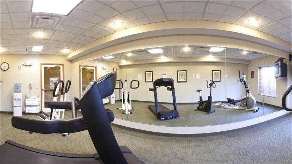 Holiday Inn Express Mineral Wells By Ihg Parkersburg Εξωτερικό φωτογραφία