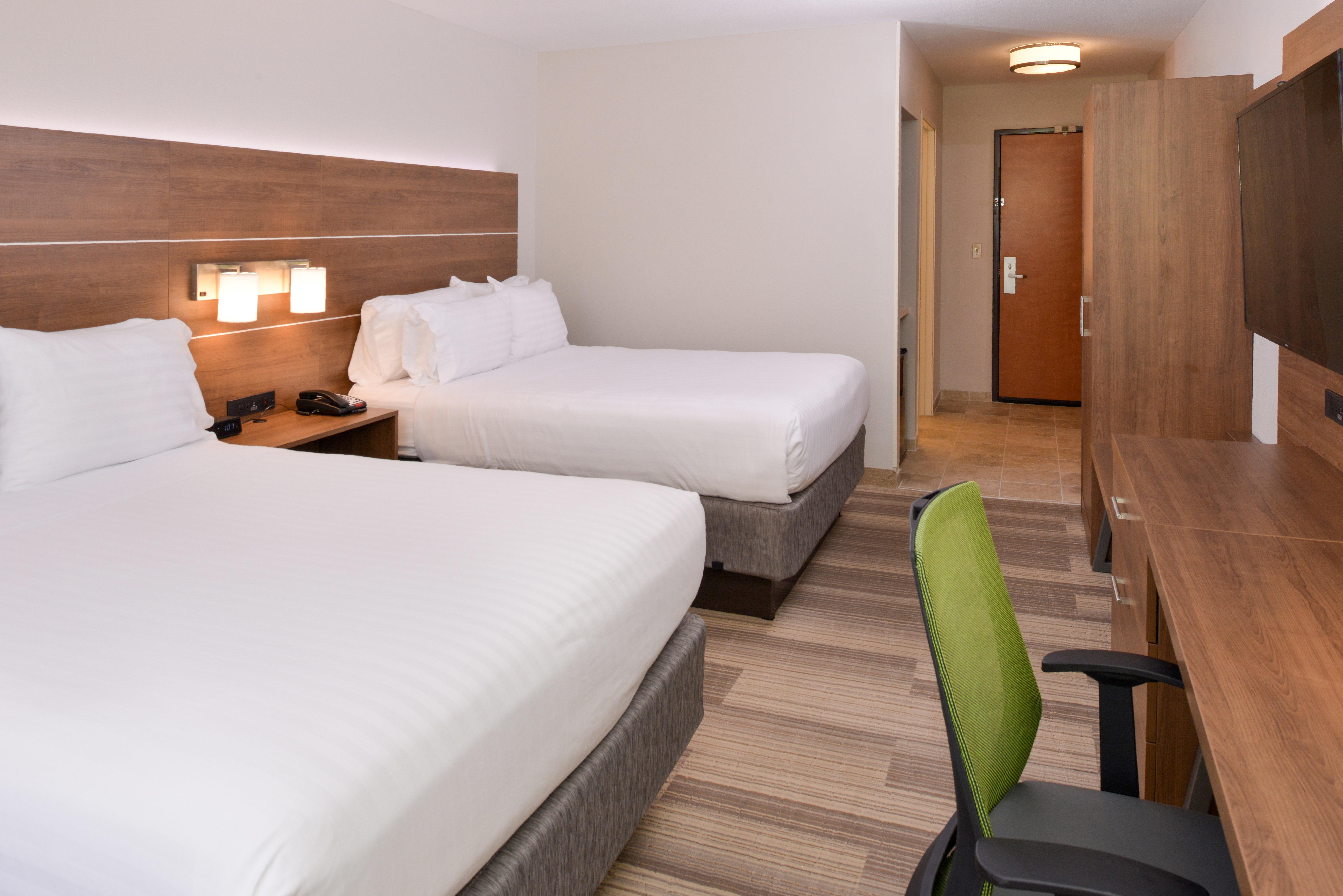 Holiday Inn Express Mineral Wells By Ihg Parkersburg Εξωτερικό φωτογραφία