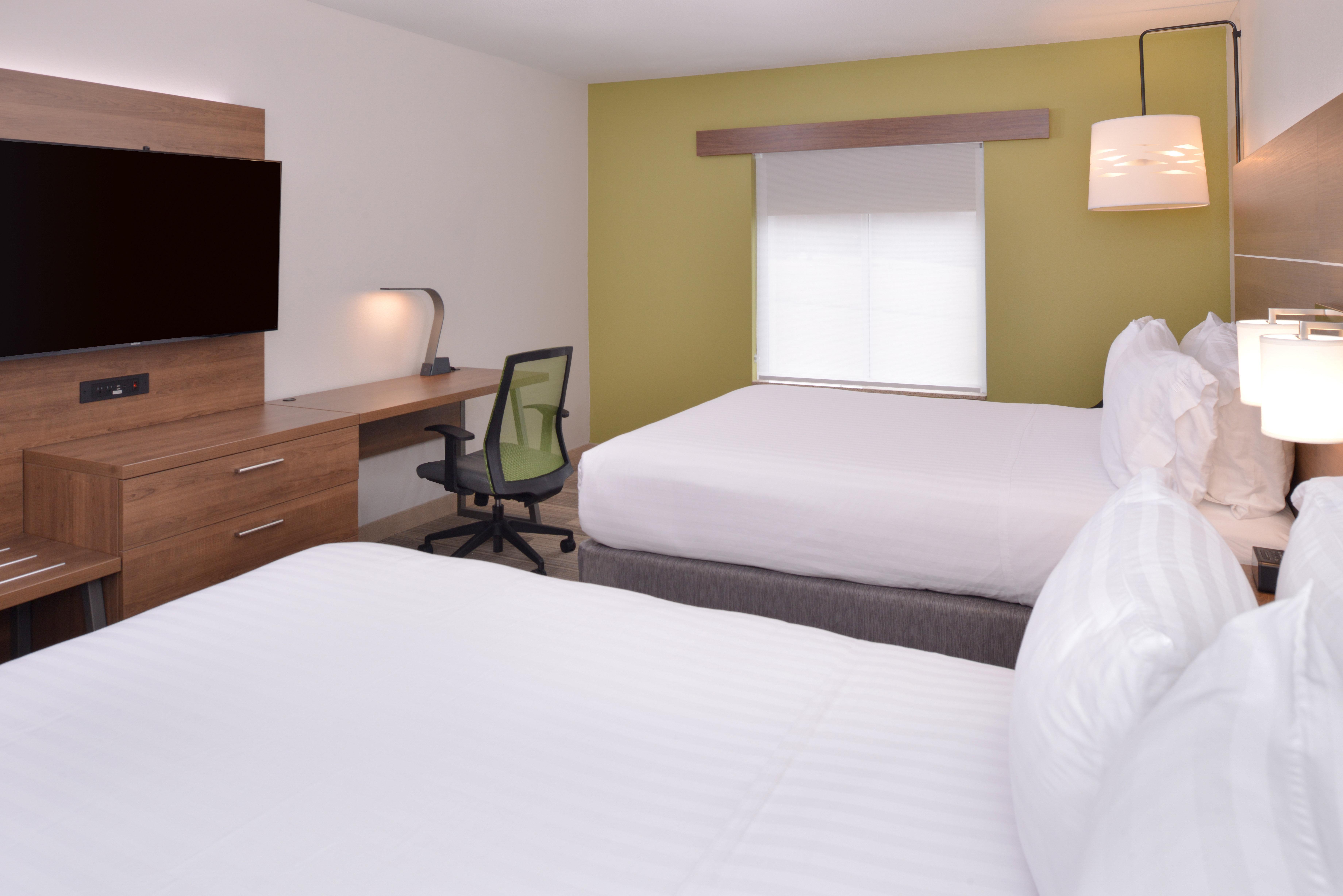 Holiday Inn Express Mineral Wells By Ihg Parkersburg Εξωτερικό φωτογραφία