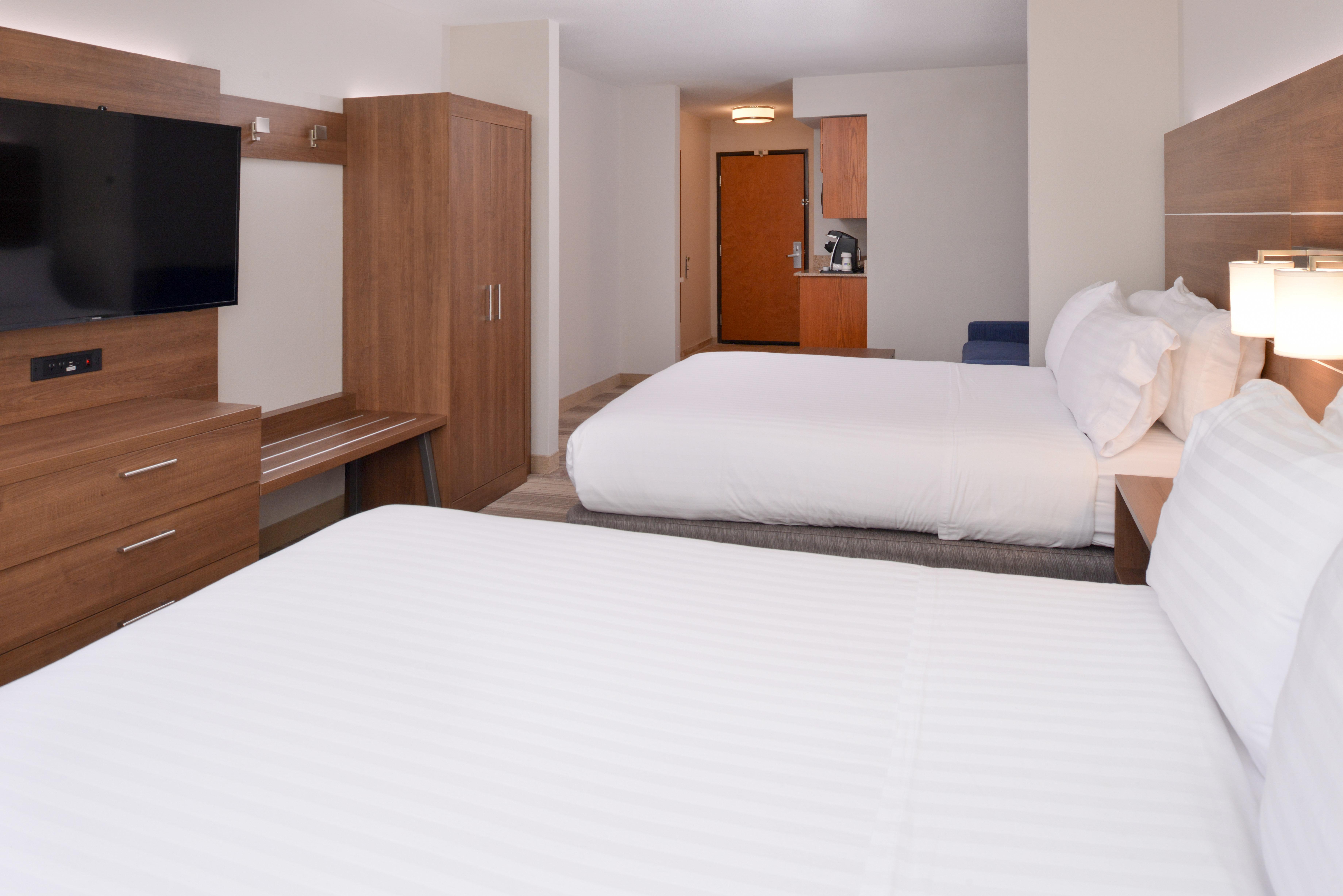 Holiday Inn Express Mineral Wells By Ihg Parkersburg Εξωτερικό φωτογραφία