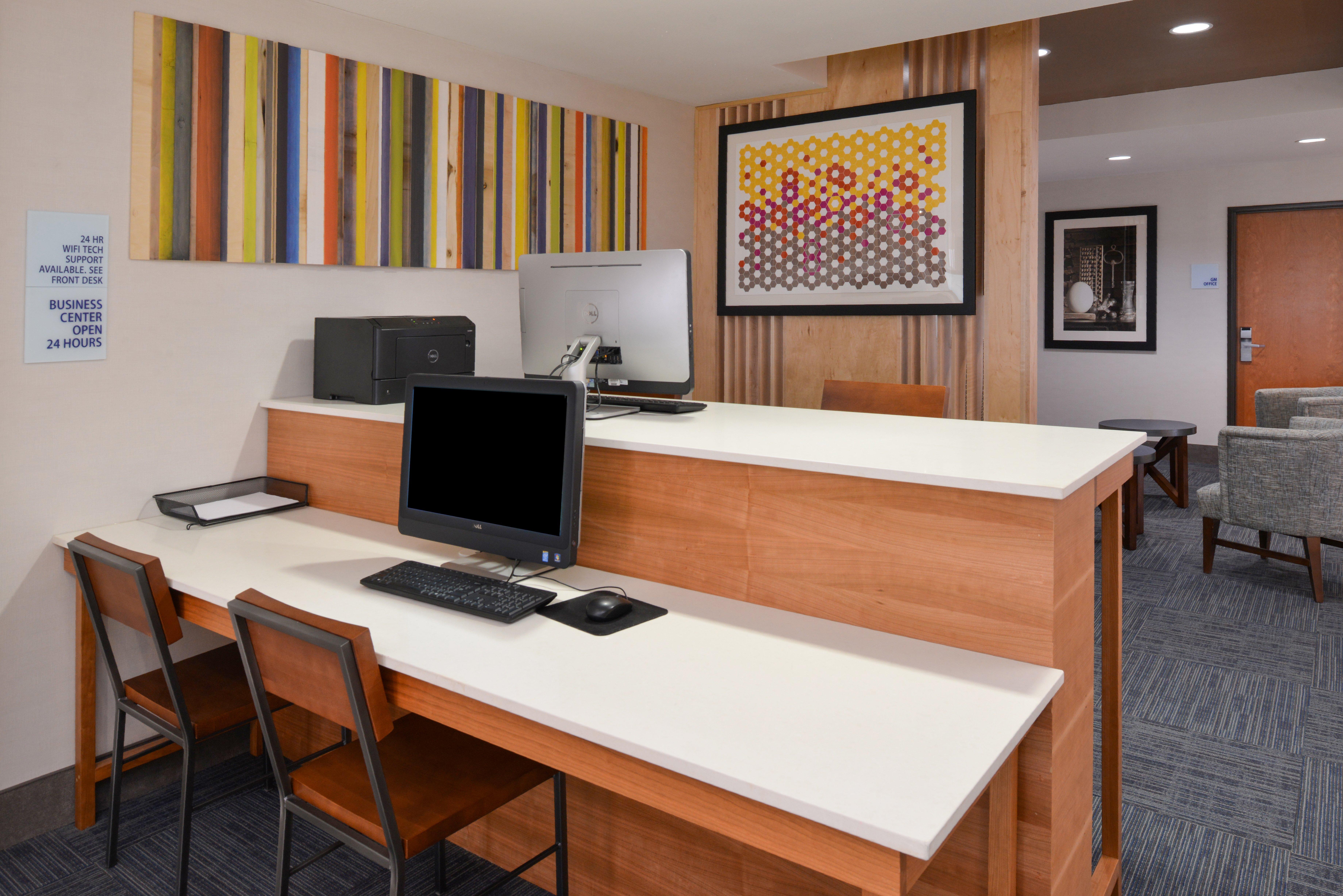 Holiday Inn Express Mineral Wells By Ihg Parkersburg Εξωτερικό φωτογραφία