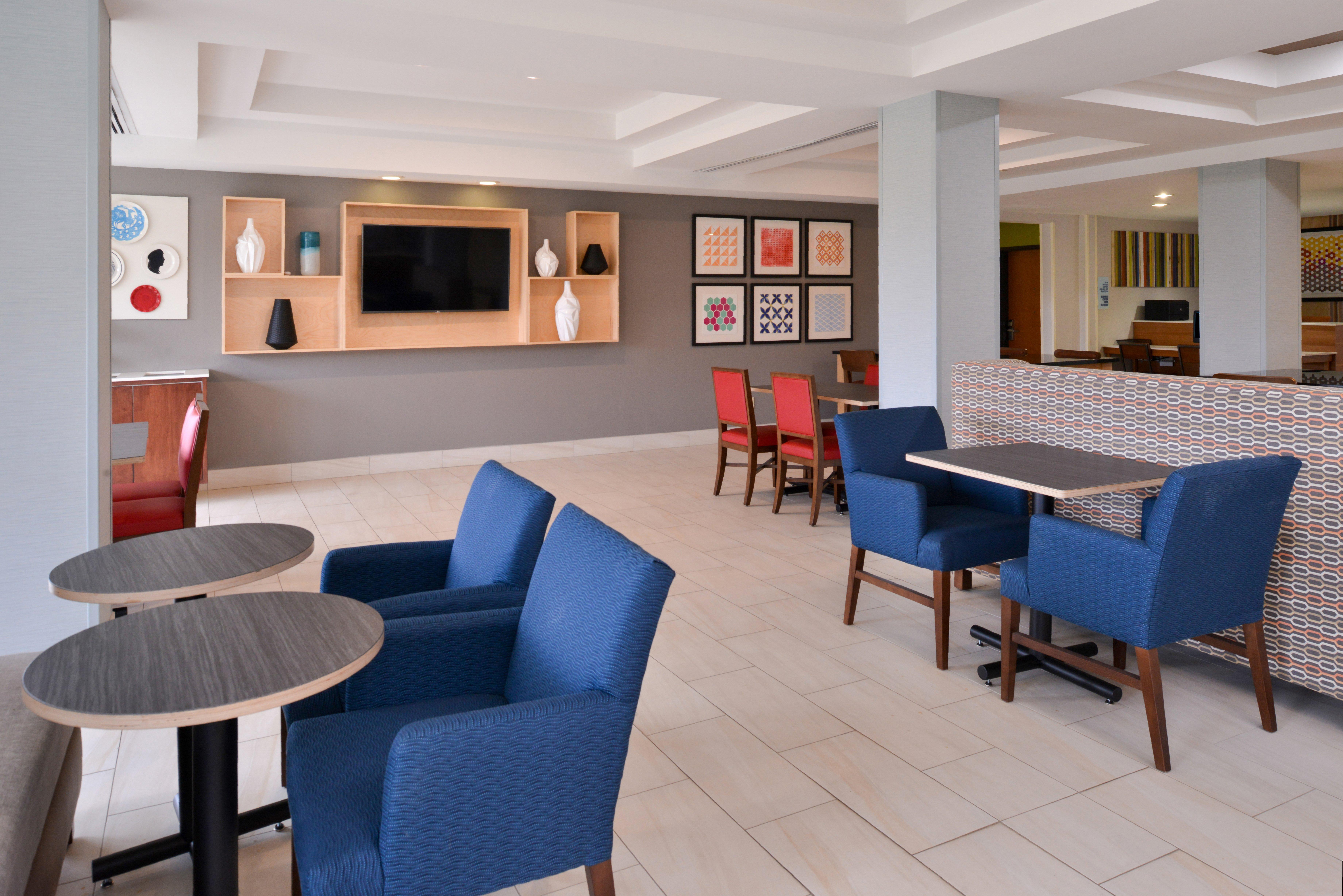 Holiday Inn Express Mineral Wells By Ihg Parkersburg Εξωτερικό φωτογραφία