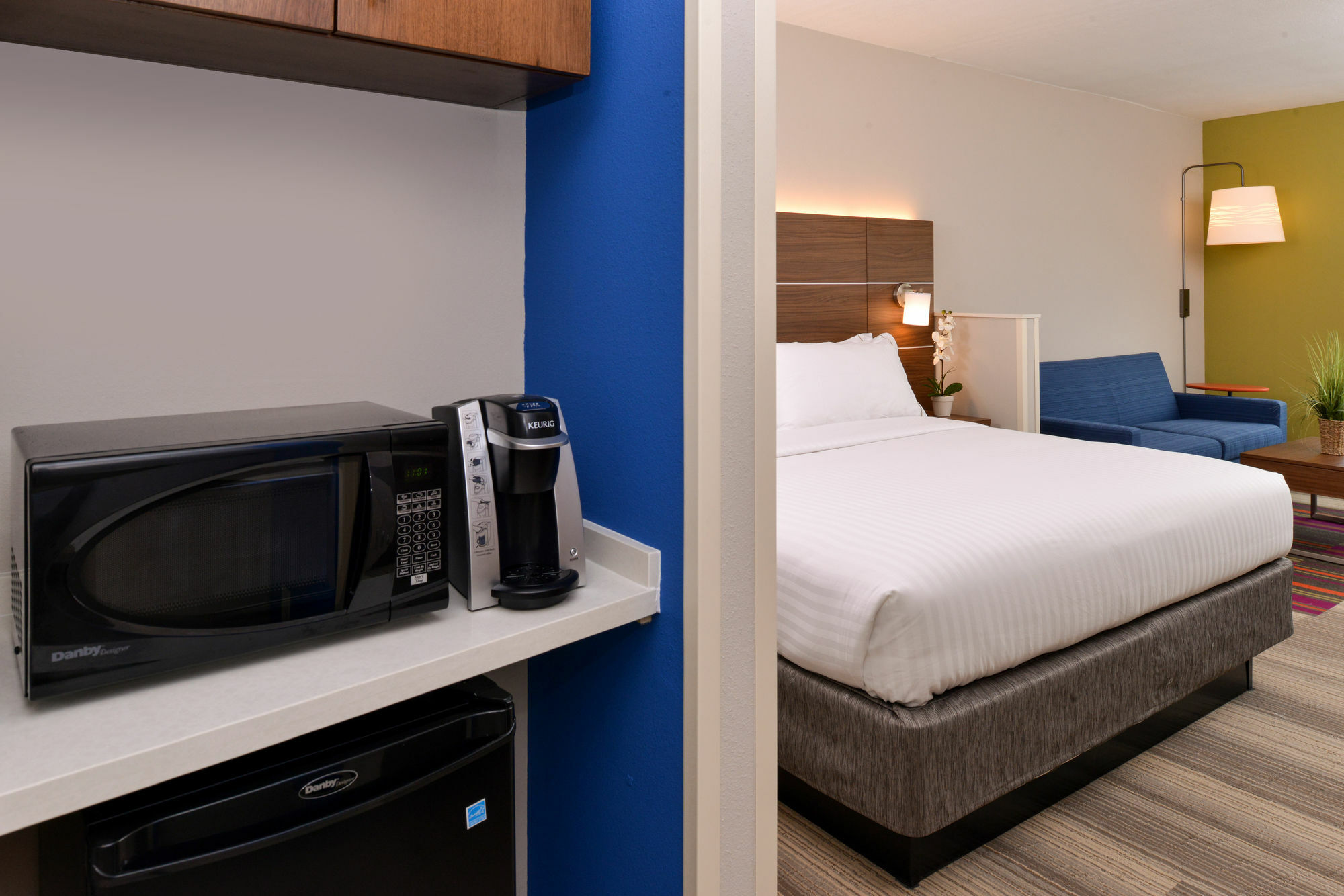 Holiday Inn Express Mineral Wells By Ihg Parkersburg Εξωτερικό φωτογραφία